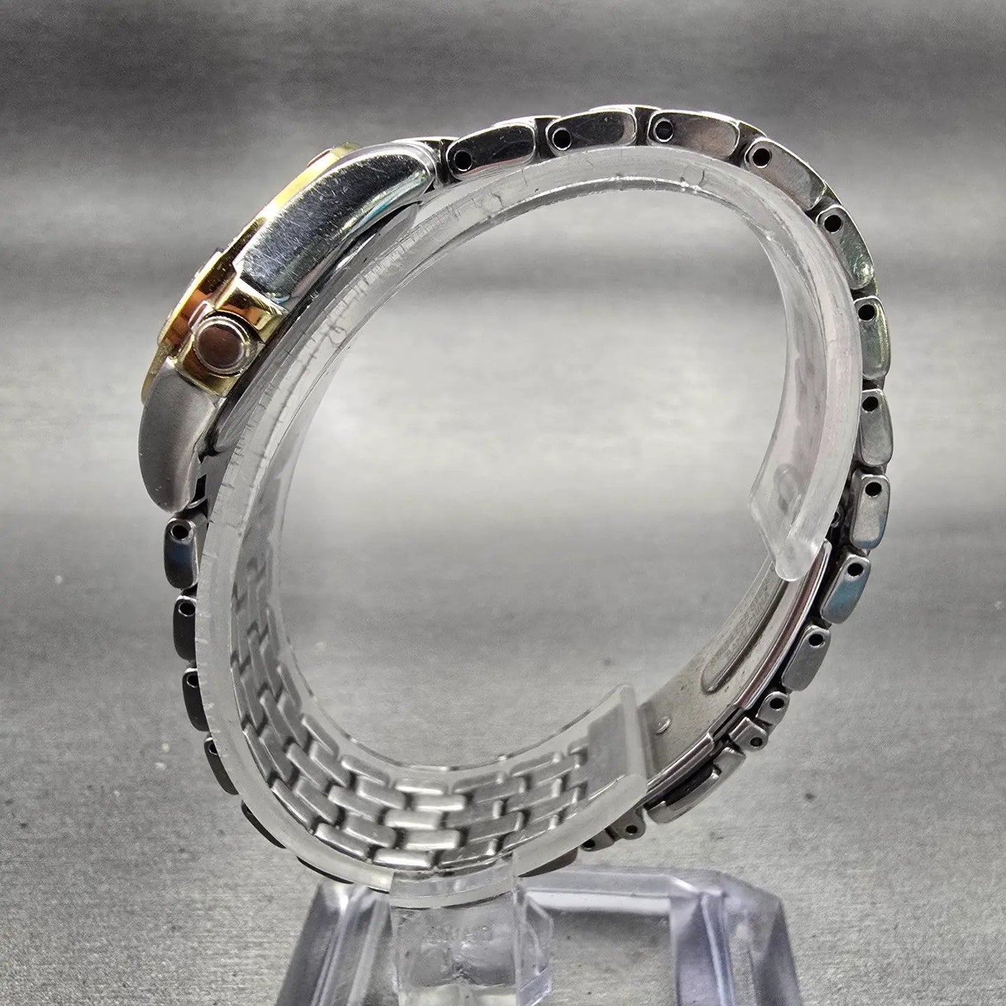 Seiko Watch Women 27mm MOP Dial Two Tone Date 7N82-0HL0 New Battery VTG Diamonds6