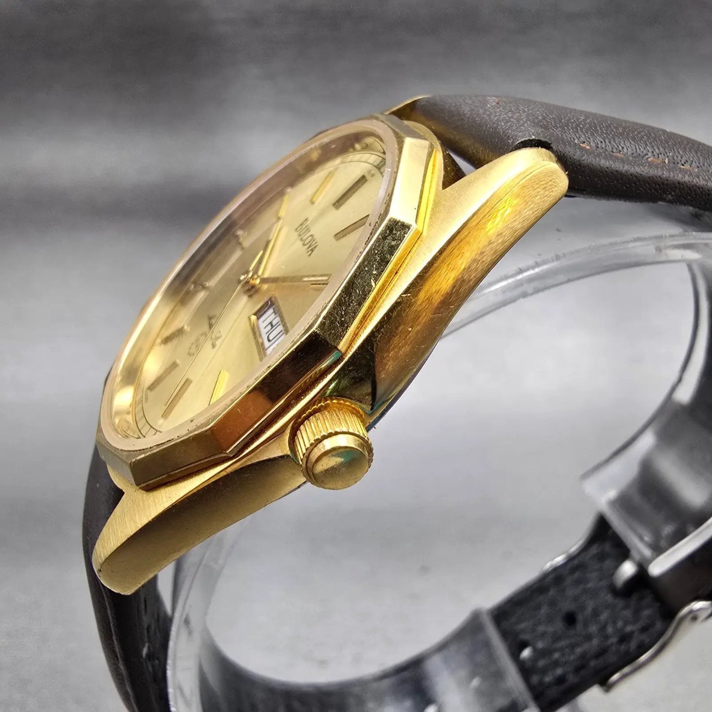 Bulova Marine Star Watch Men 34mm Gold Dial Gold Tone Daydate 92D25 New Battery2