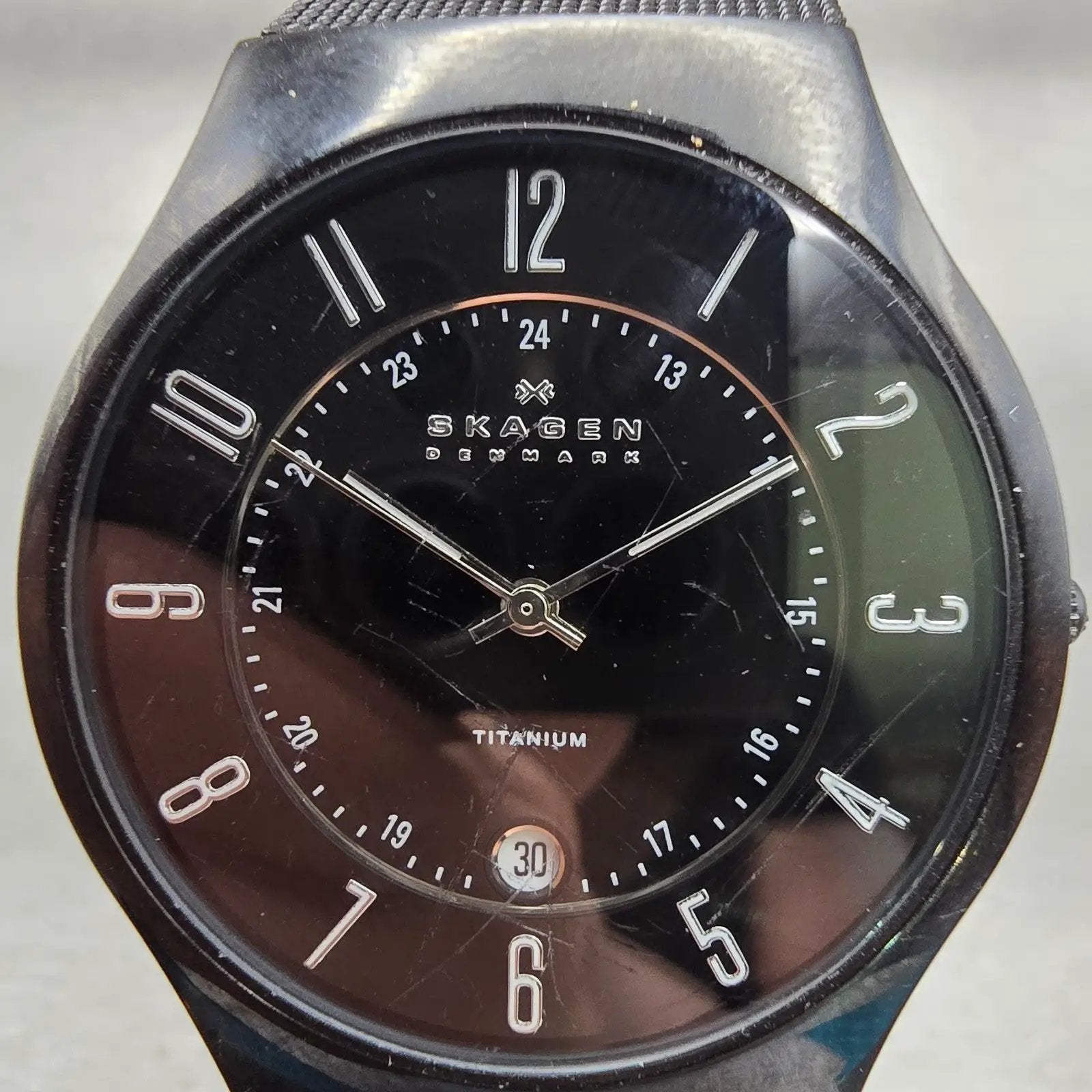 Skagen Watch Men 37mm Black Dial Titanium Date Round 233XLTMB New Battery1