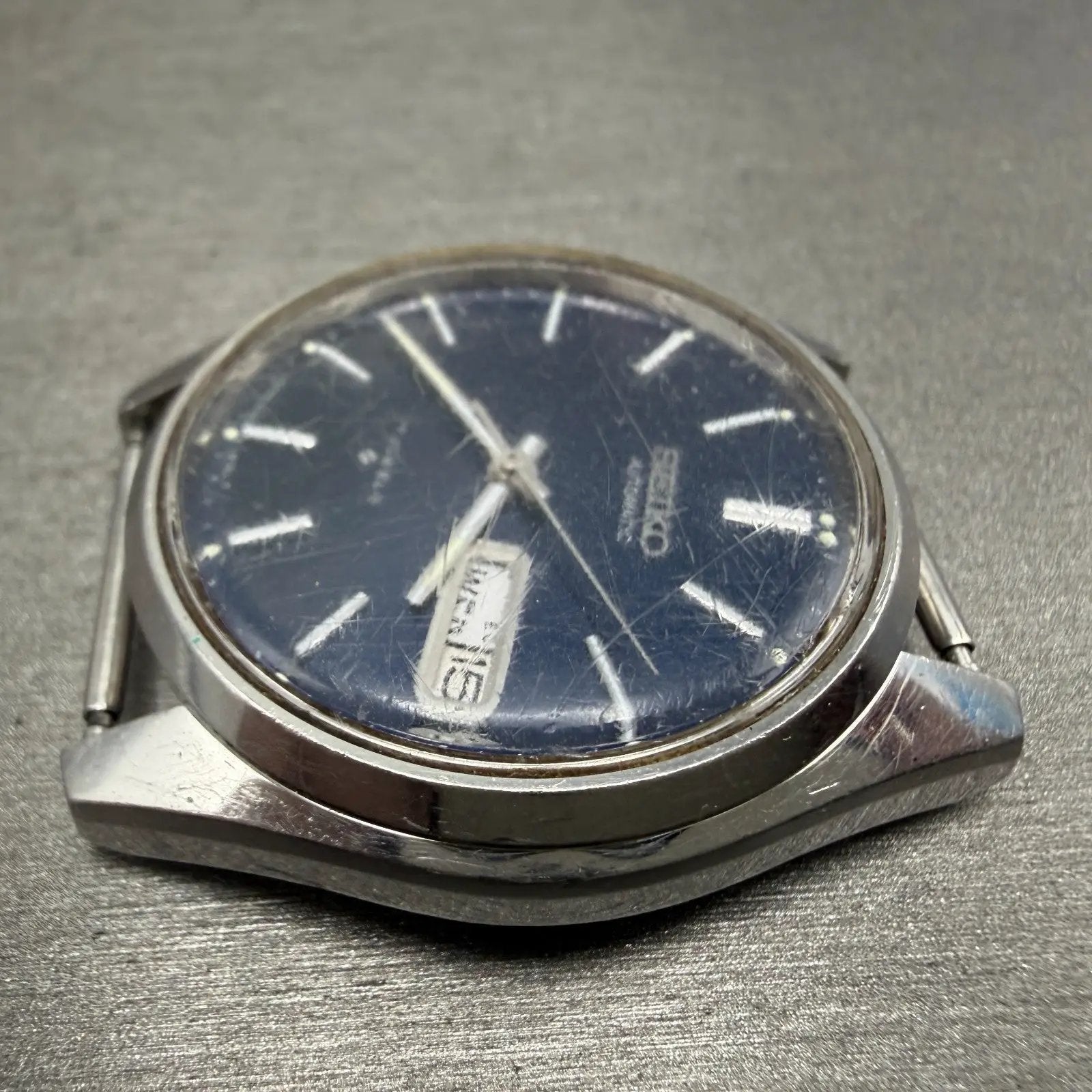 48024854