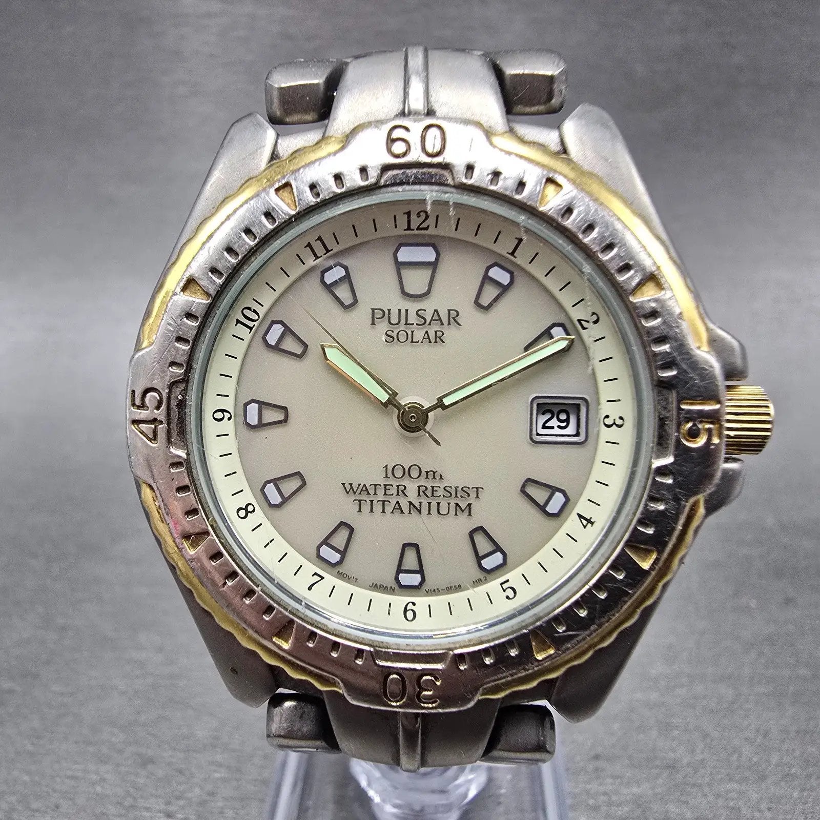 Seiko Pulsar Solar Dive Watch Men 38mm Gray Dial TwoTone Titanium READ!!!!! Runs0