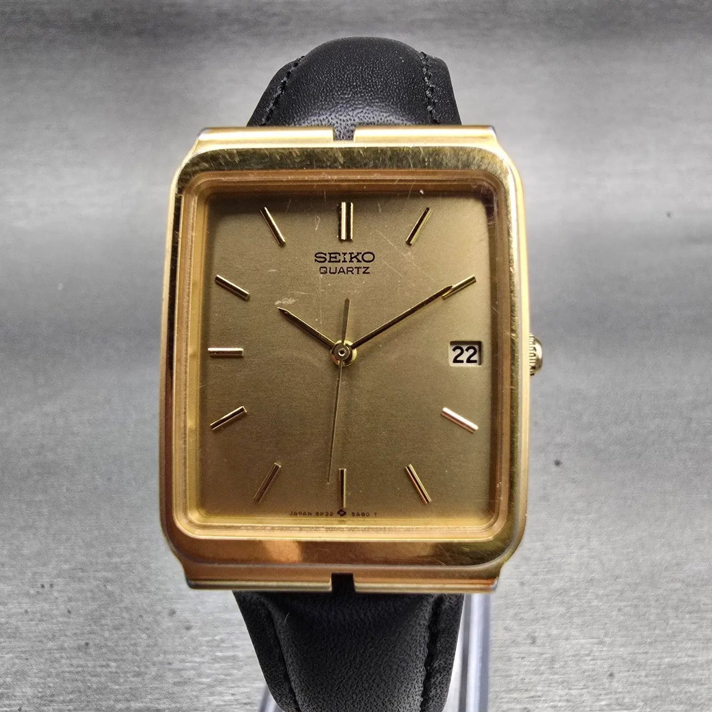 Seiko Watch Men 27mm Gold Dial Gold Tone Date Rectangle 5P32-5A79 New Battery0