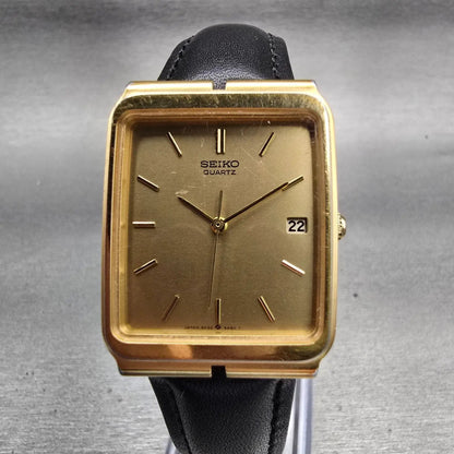 Seiko Watch Men 27mm Gold Dial Gold Tone Date Rectangle 5P32-5A79 New Battery0