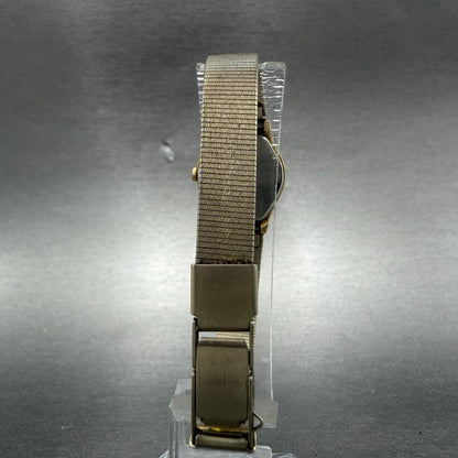 Seiko Watch Women 18mm Champagne Dial Gold Tone Round 4n00-0669 New Battery P2157