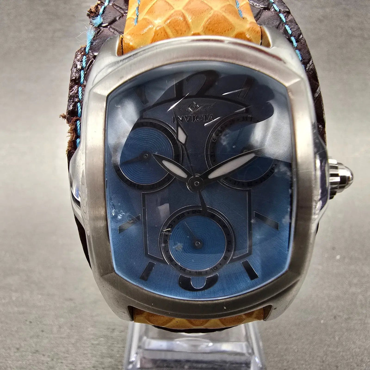 Invicta Lupah Watch Women 33mm Blue Dial Silver Tone Daydate 12263 New Battery1