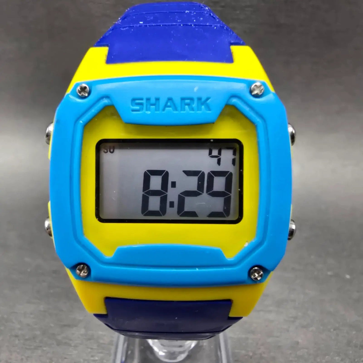 Freestyle Shark Classic Watch Men 38mm Yellow Blue Alarm Chronograph New Battery0