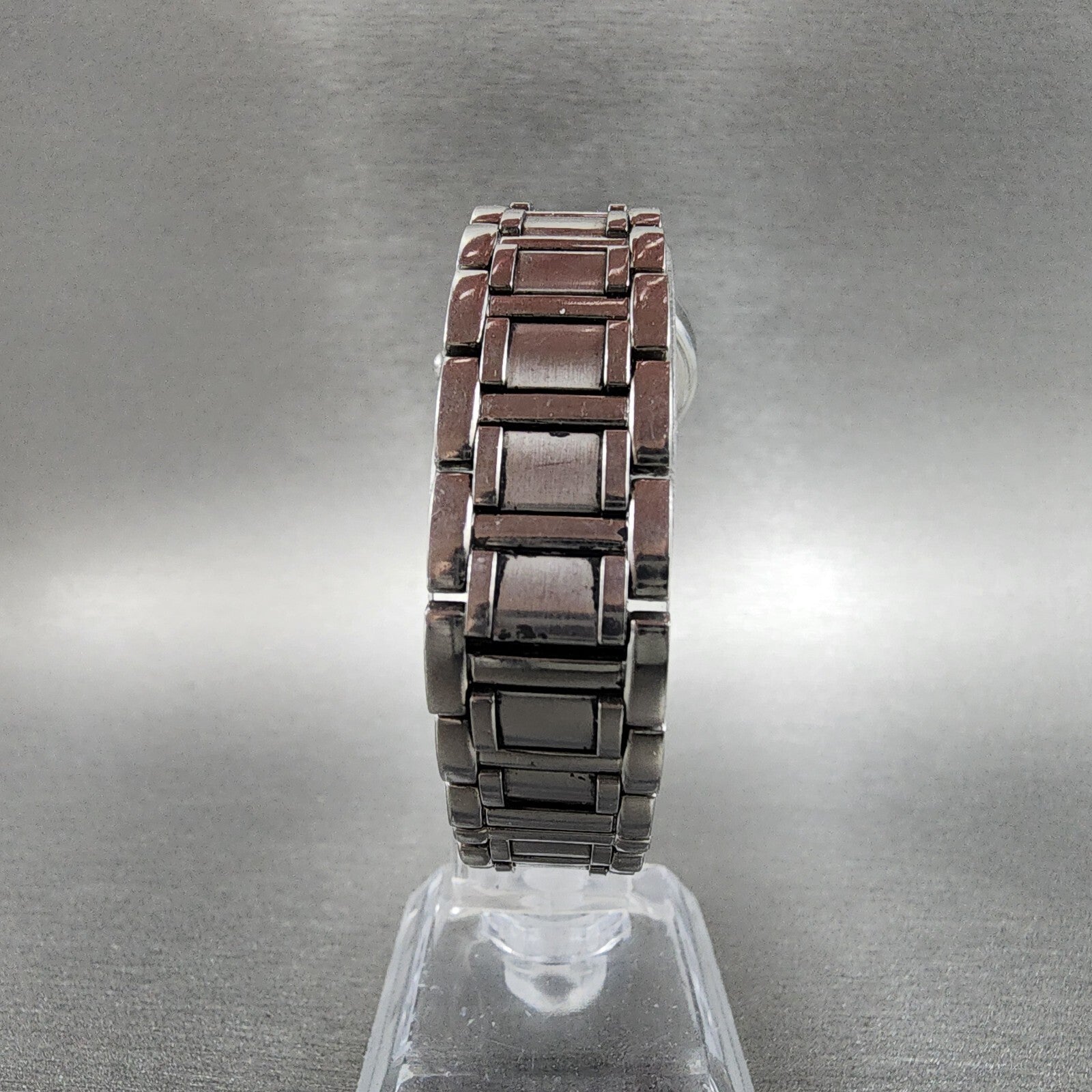 Bulova Watch Women 26mm MOP Dial Steel Diamond Bezel Date Round 96R105 NewBat7