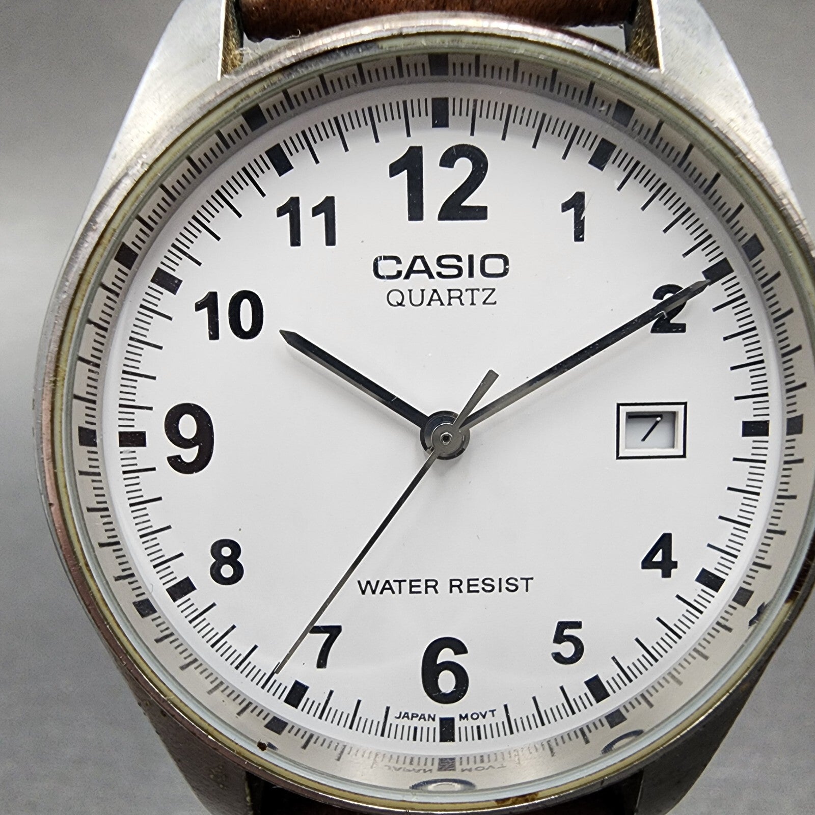 Casio Watch Men 36mm White Dial Silver tone Date Round MTP1175 New Battery1