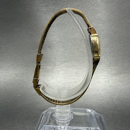 Citizen CQ Watch Women 17mm Champagne Dial Gold Tone Round New Battery VTG8