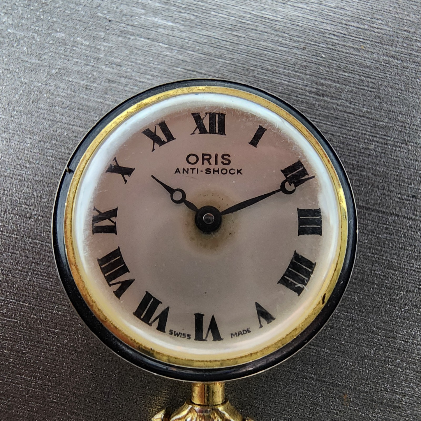 Oris Pocket Watch Women 24mm White Dial Gold Tone Manal Wind Runs Vintage1