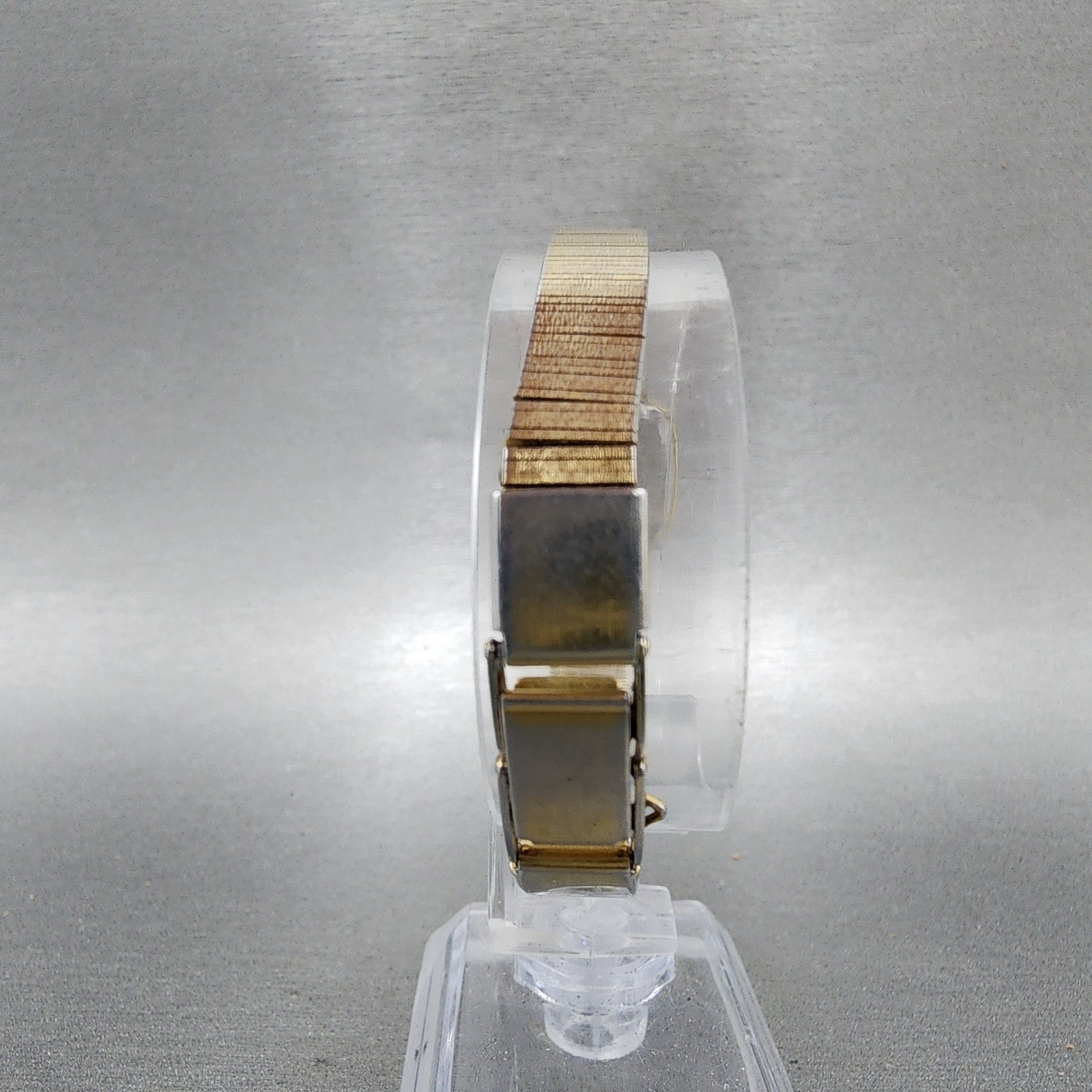 Seiko Tank Watch Women 18mm Brown Dial Gold Tone Rectangle 23205229 New Battery7