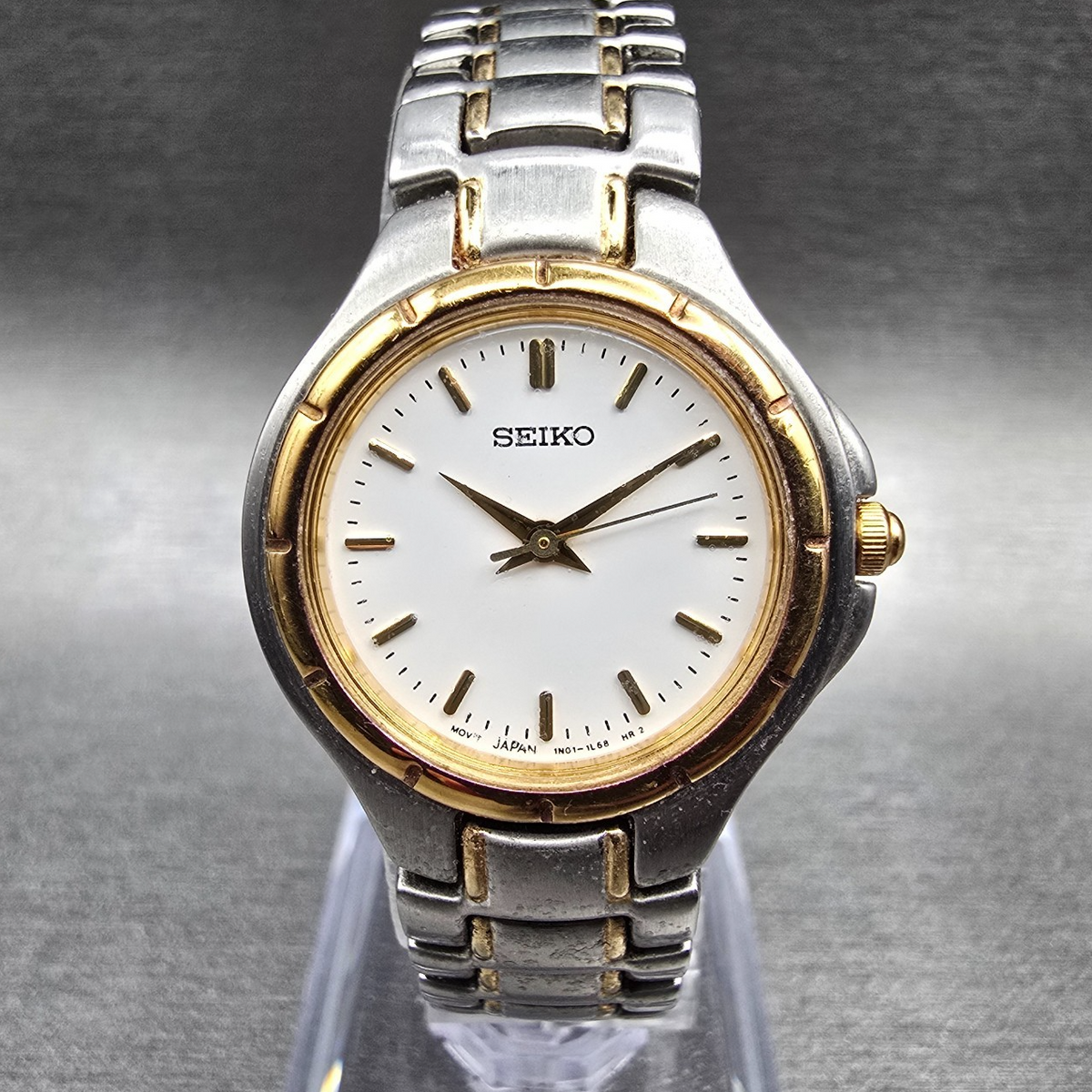 Seiko Watch Women 25mm White Dial Two Tone Round 1N01-0J60 New Battery VTG JP20