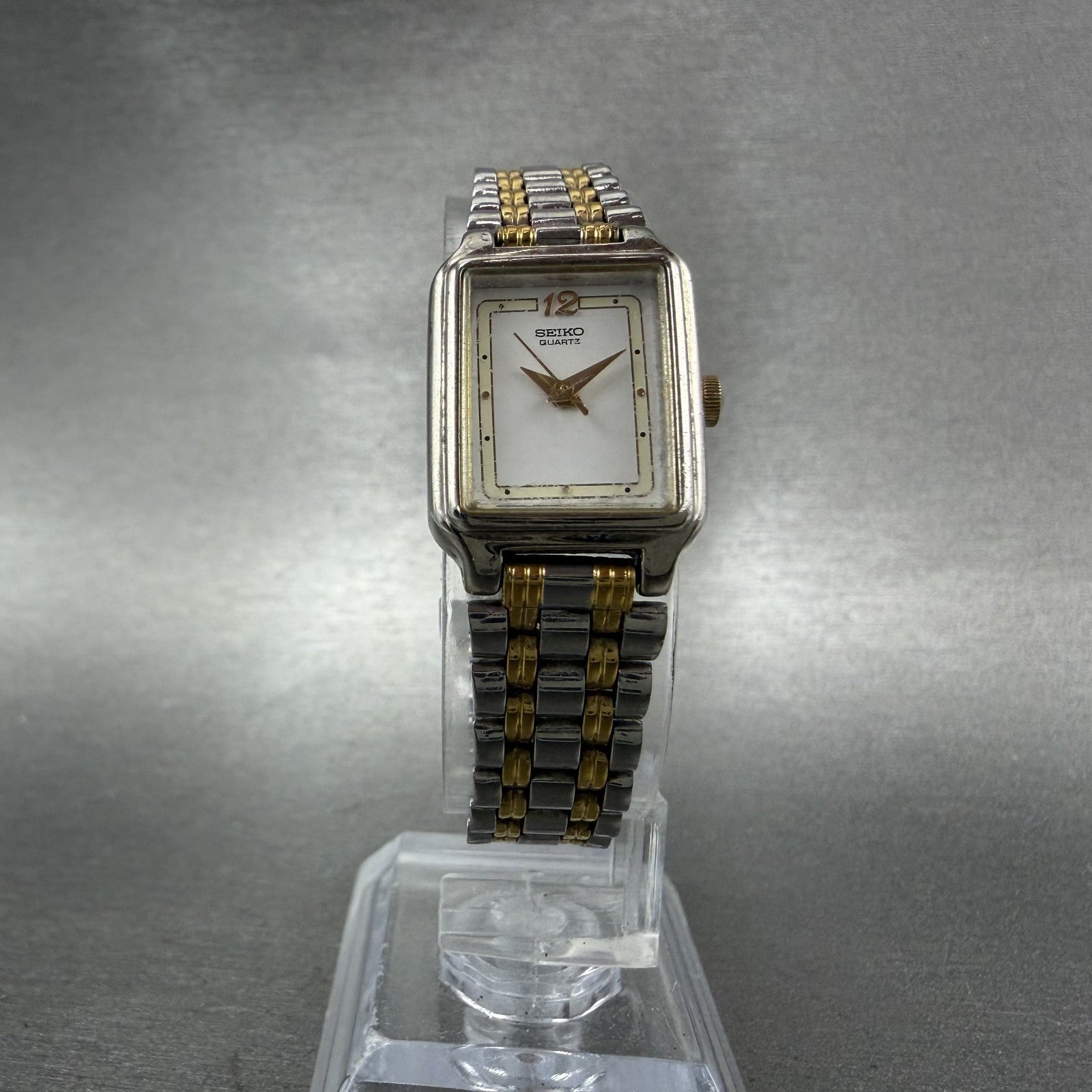 Seiko Tank Watch Women 18mm White Dial Two Tone Rectangle V401-5129 New Batt MNO5