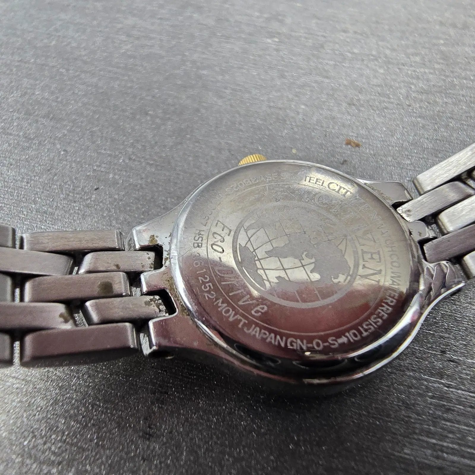 48533201