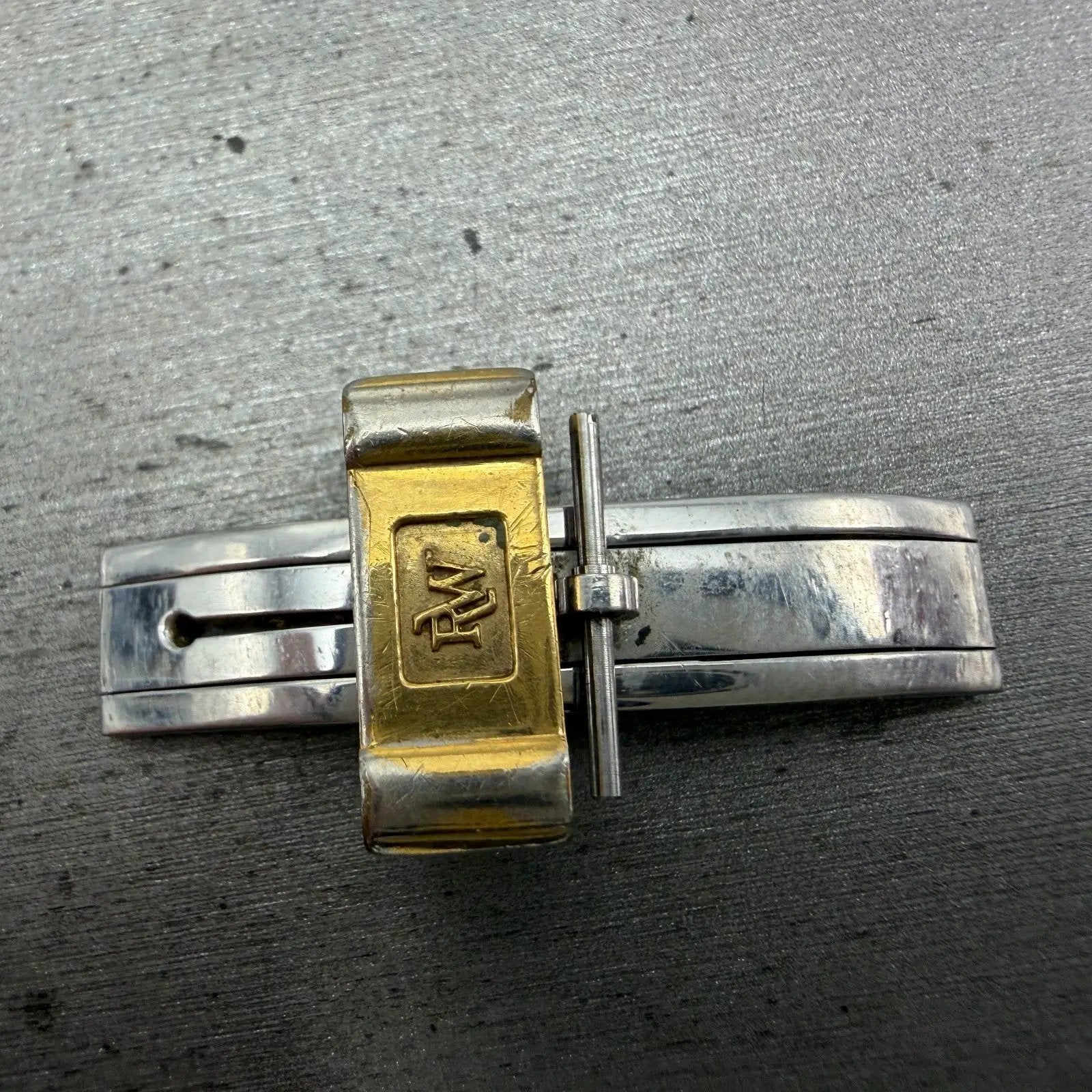 48099342