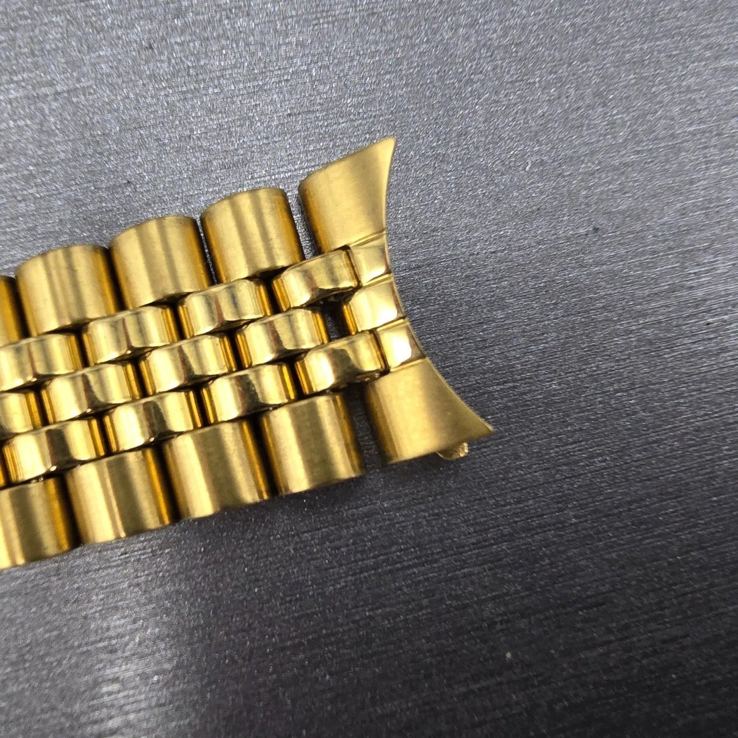 Bulova Bracelet Gold Tone 19mm Stainless Steel Y10 READ!!!!!!! Tri Folding Clasp6