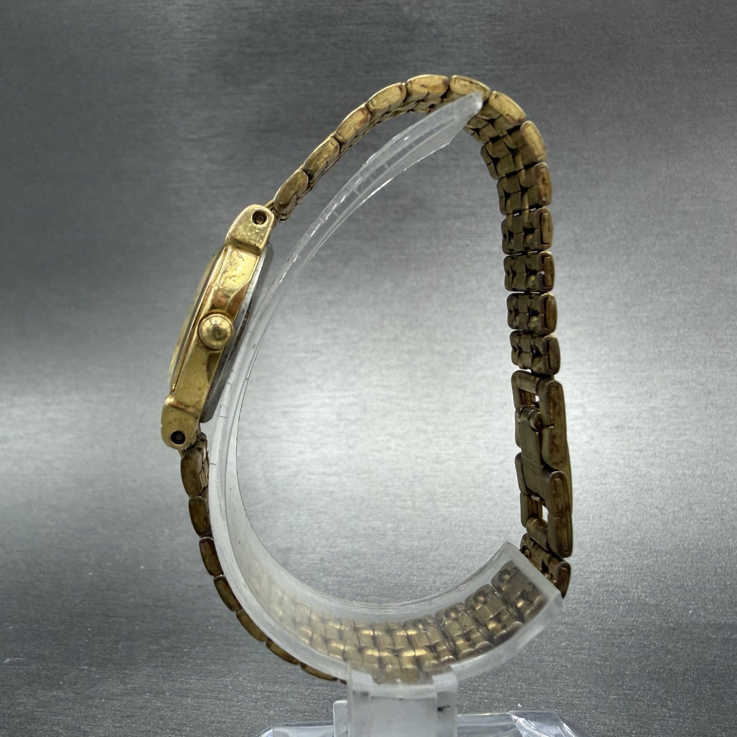 Citizen CQ Watch Women 20mm Champagne Dial Gold Tone Round 3220-K02791 New Batt7