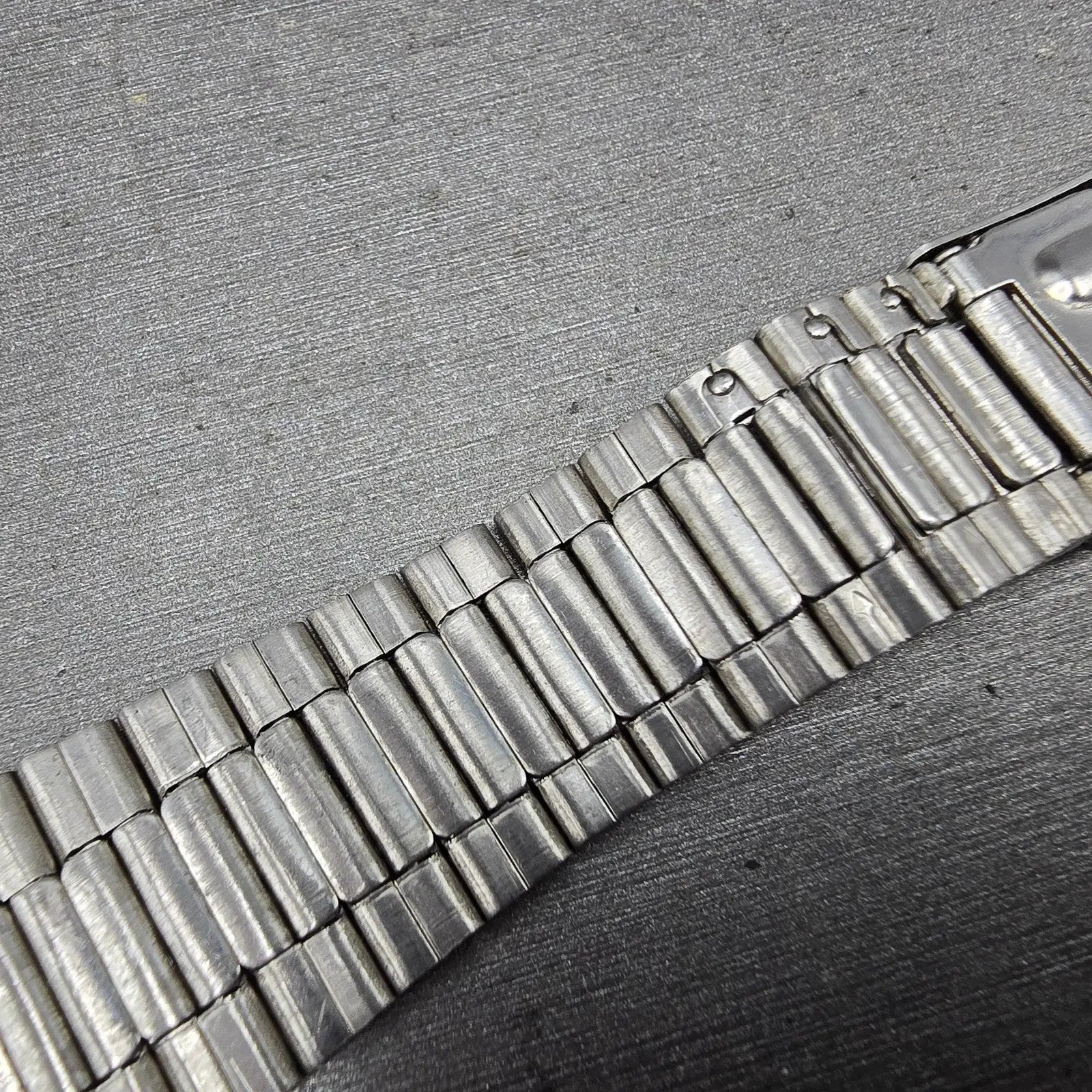 Seiko  Bracelet 20mm Stainless Steel Silver Tone Tri Folding Clasp VTG Japan7