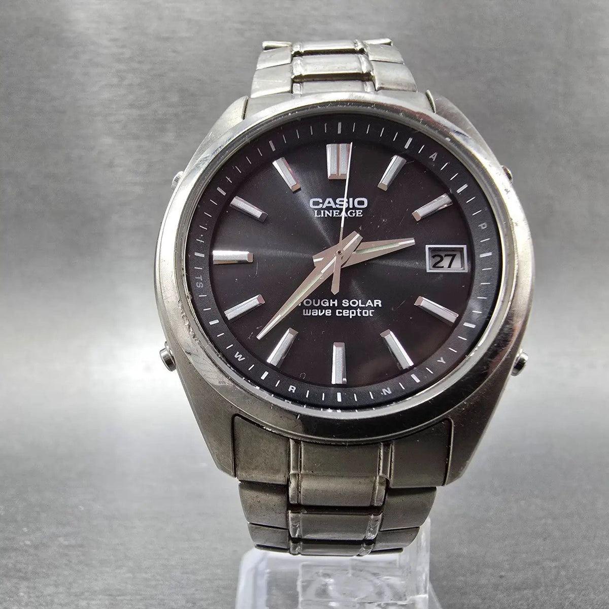 Casio Lineage LIW-130T Watch Men 38mm Black Dial Titanium Date Atomic Solar READ6