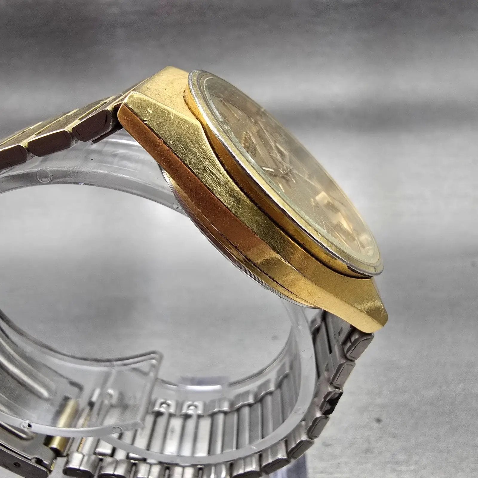 Seiko SQ Watch Men 34mm Gold Dial Gold Tone Daydate Round 8223-8009 New Battery3