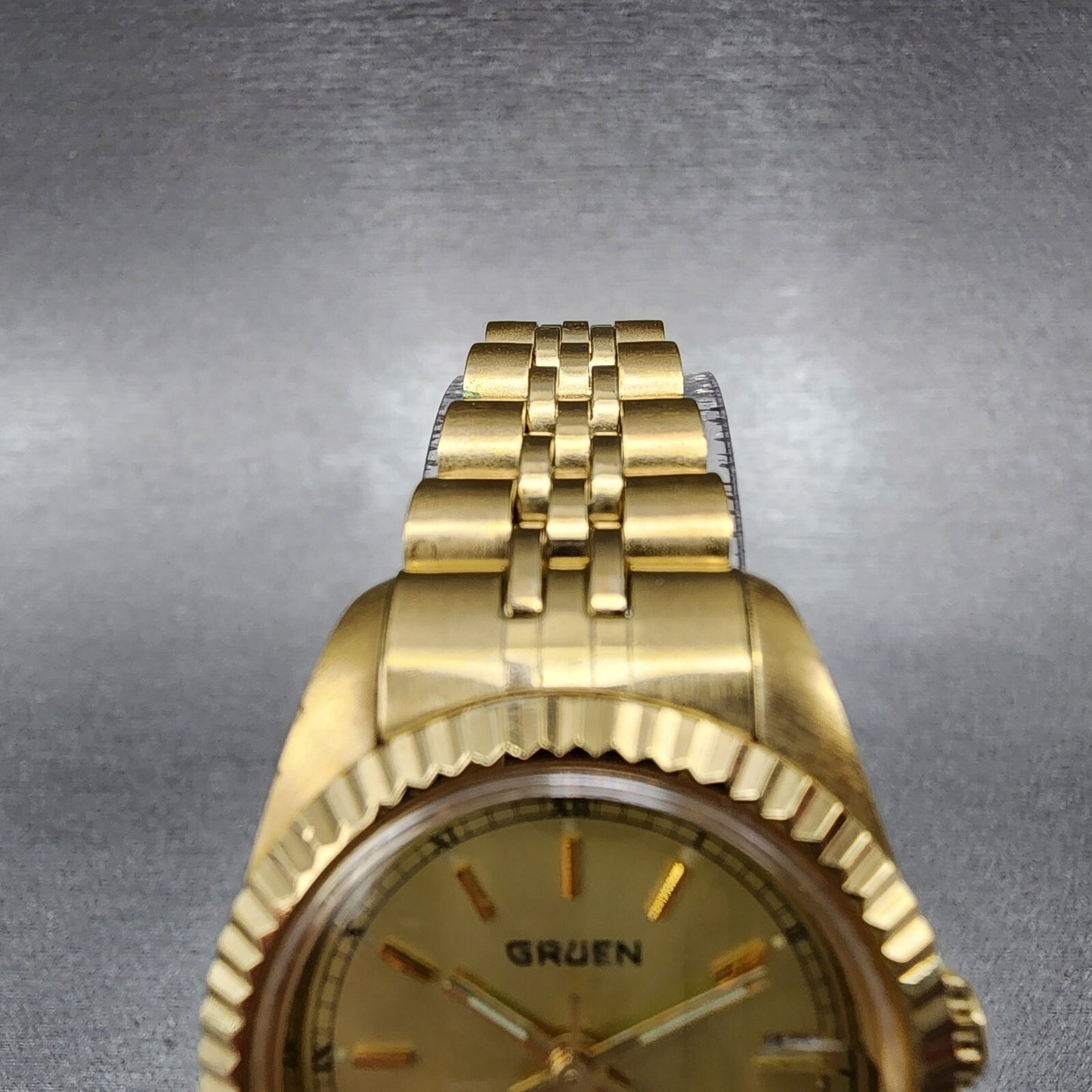 Gruen President Watch Women 26mm Gold Dial Gold Tone Date Round New Battery3