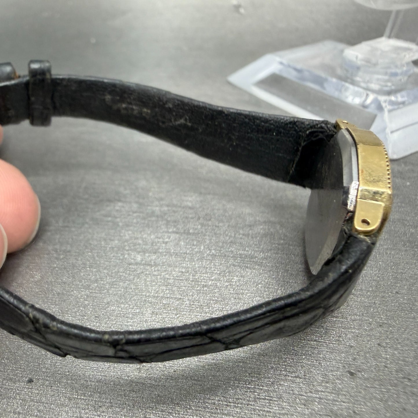 Orient Watch Women 21mm Black Dial Gold Tone Hexagon A05480-10 New Battery10