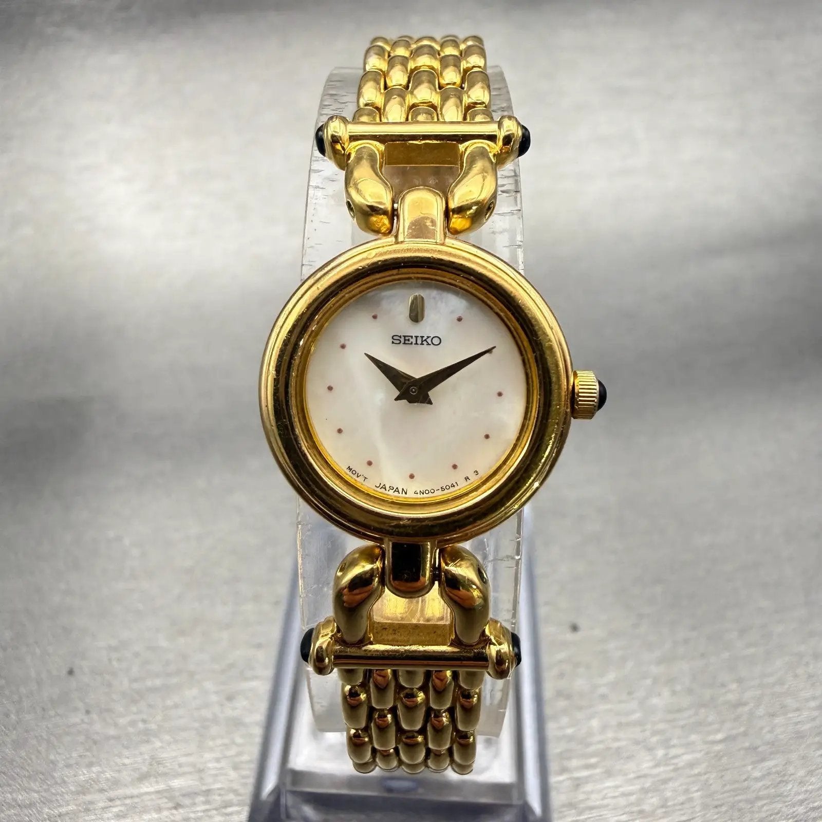 Seiko Watch Women 19mm MOP Dial Gold Tone Round 4N00-0588 New Battery Vintage0