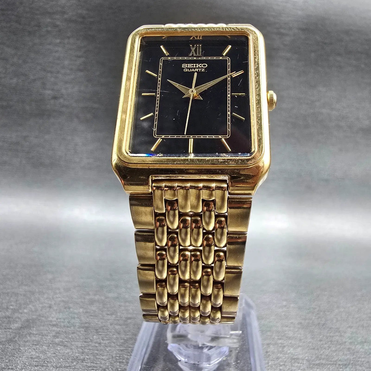 Seiko Tank Watch Men 26mm Black Dial Gold Tone Rectangle V701-5J09 New Battery5