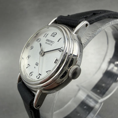 Seiko SQ Watch Women 23mm Silver Dial Silver Tone Date 8522-0030 New Battery2