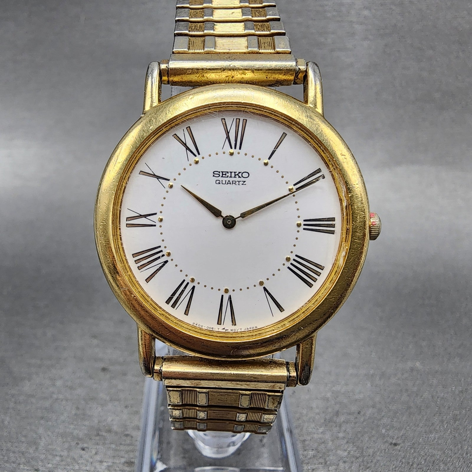 Seiko Watch Men 34mm White Dial Gold Tone Round Vintage 2K000039 New Battery0