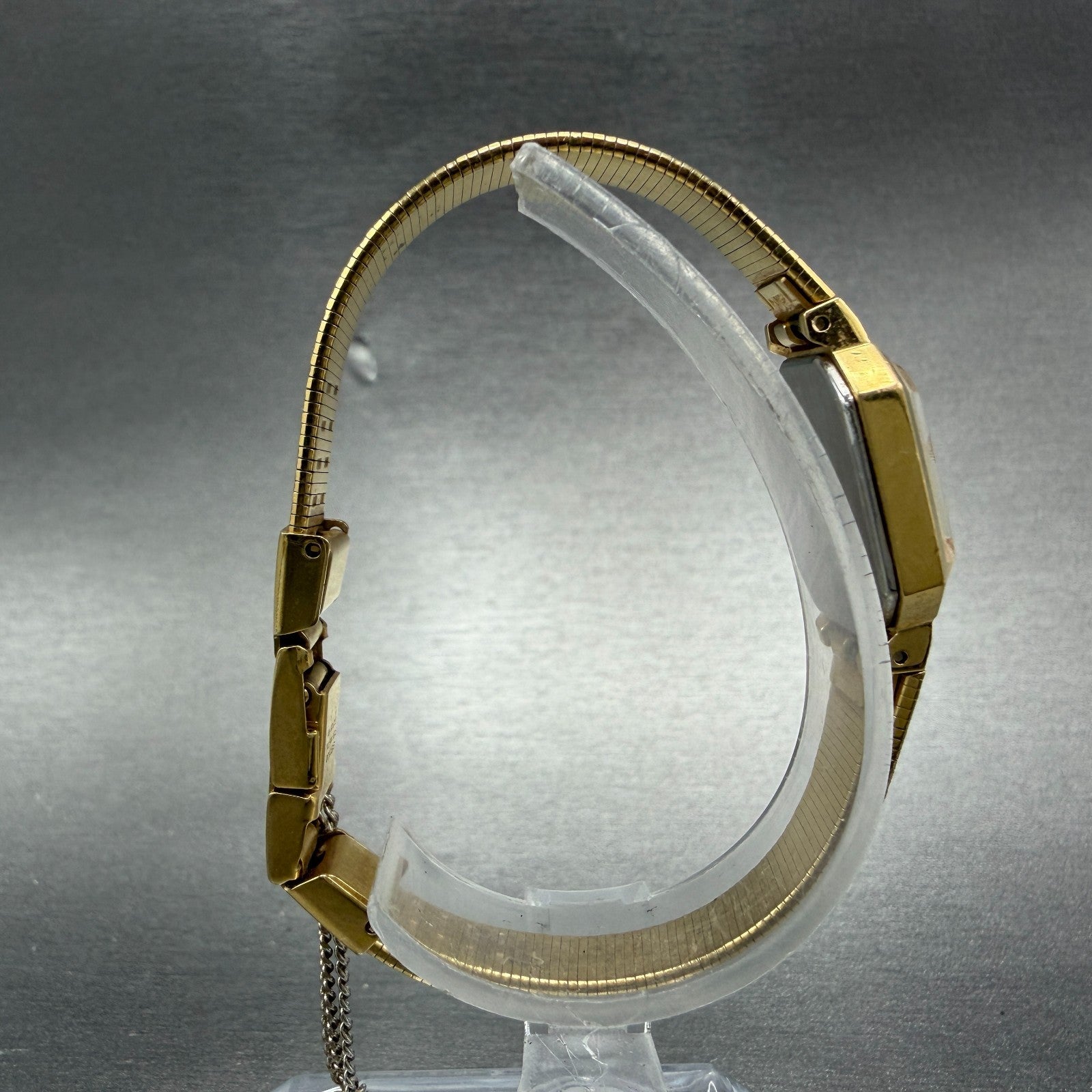 Seiko Watch Women 17mm Cream Dial Gold Tone Octagon 4N00-5139 New Batt Vintage8