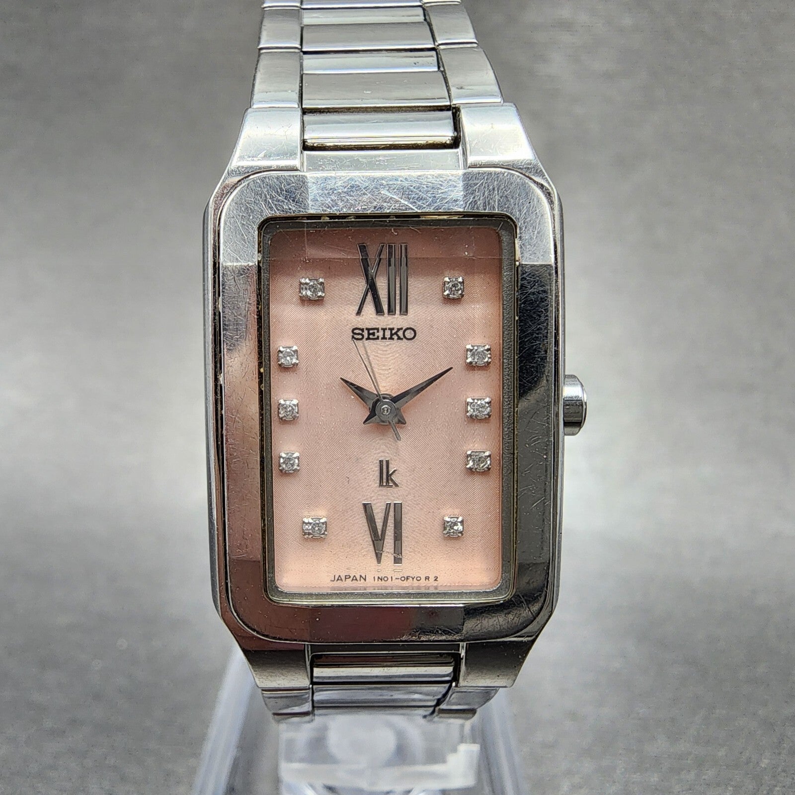 Seiko Lukia Tank Watch Women 20mm Pink Dial Silver Tone Rectangle New Battery0