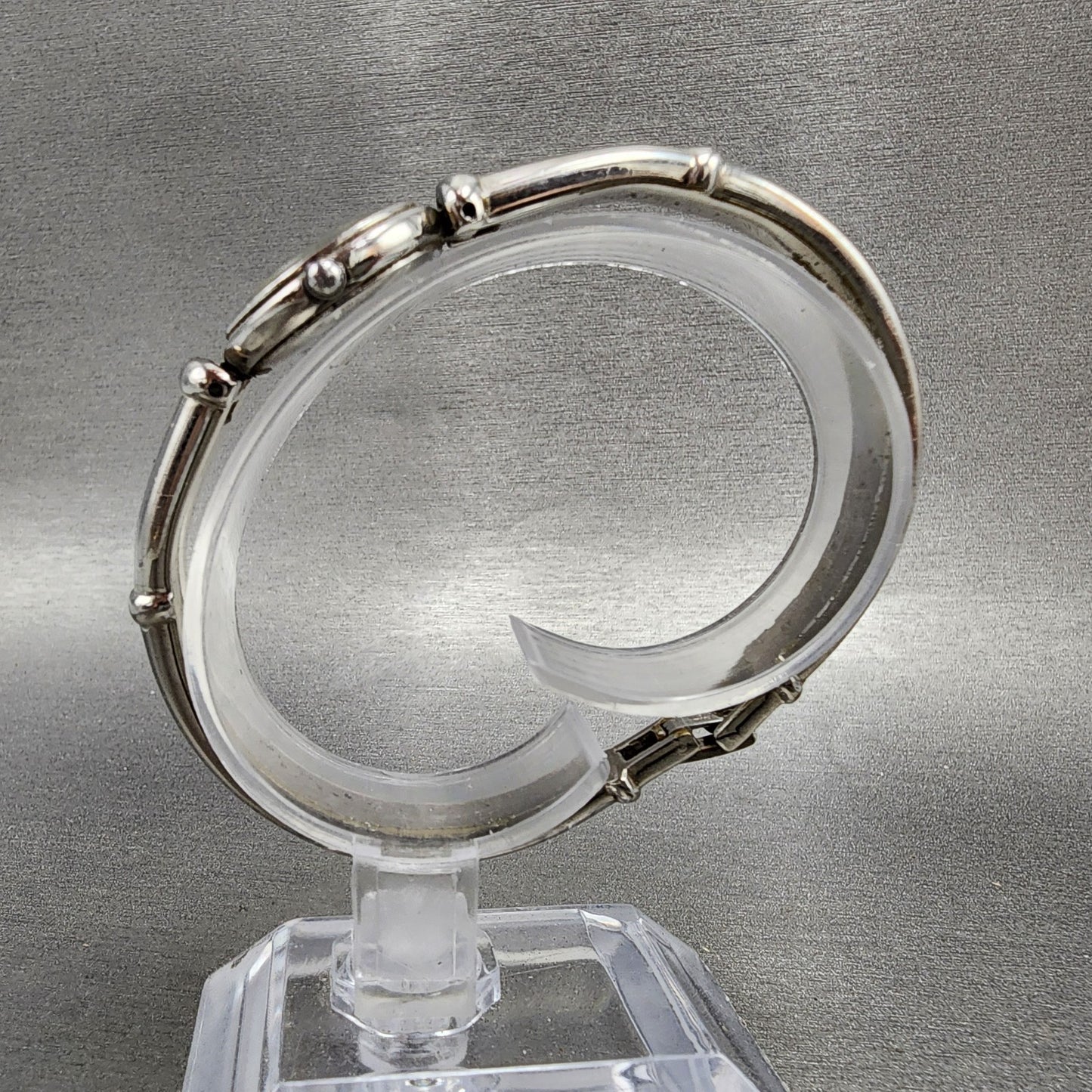 Citizen Watch Women 21mm Gray Dial Silver Tone Round Bangle 5920H14258 New batt6