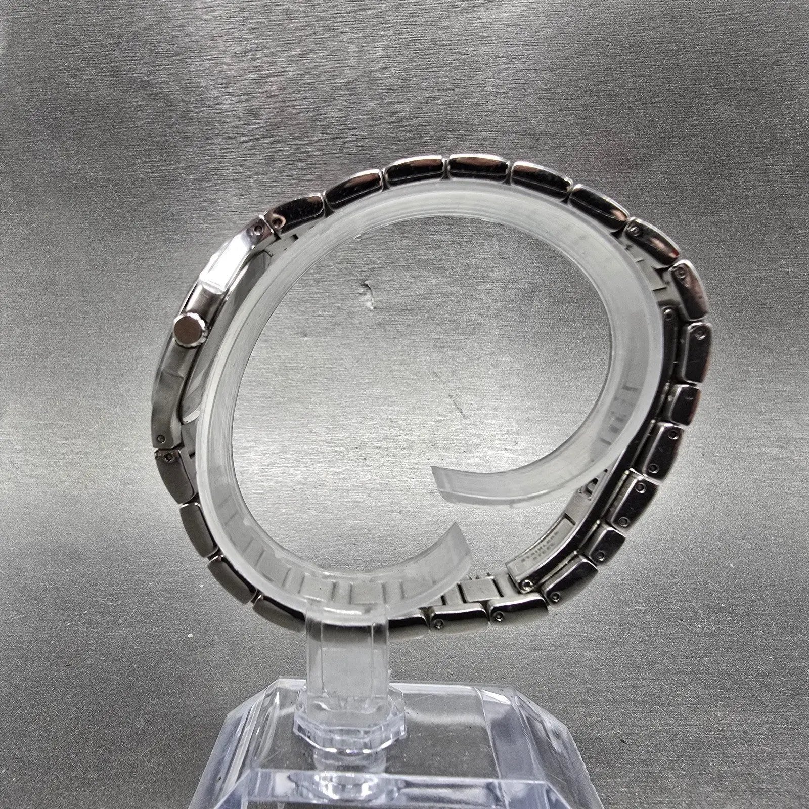 Movado Museum Watch Women 28mm Black Dial Silver Tone 01.3.14.1033 New Battery6