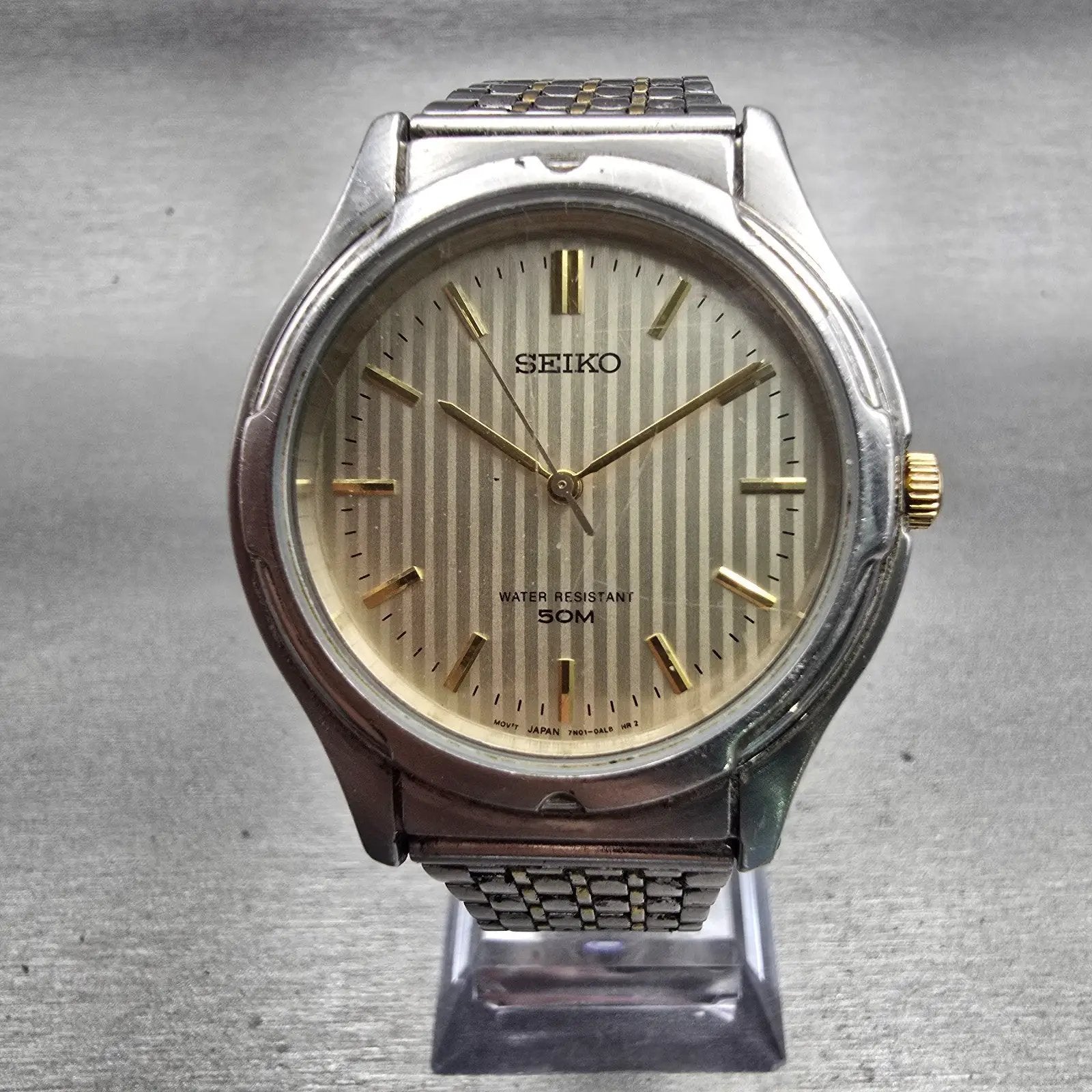 Seiko Watch Men 36mm Champagne Dial Silver Tone Round 7N01-0AL0 New Battery VTG0