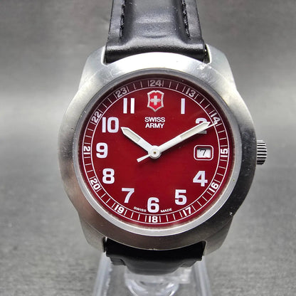 Victorinox Swiss Army Watch Women 30mm Red Dial Silver Tone Date New Battery0