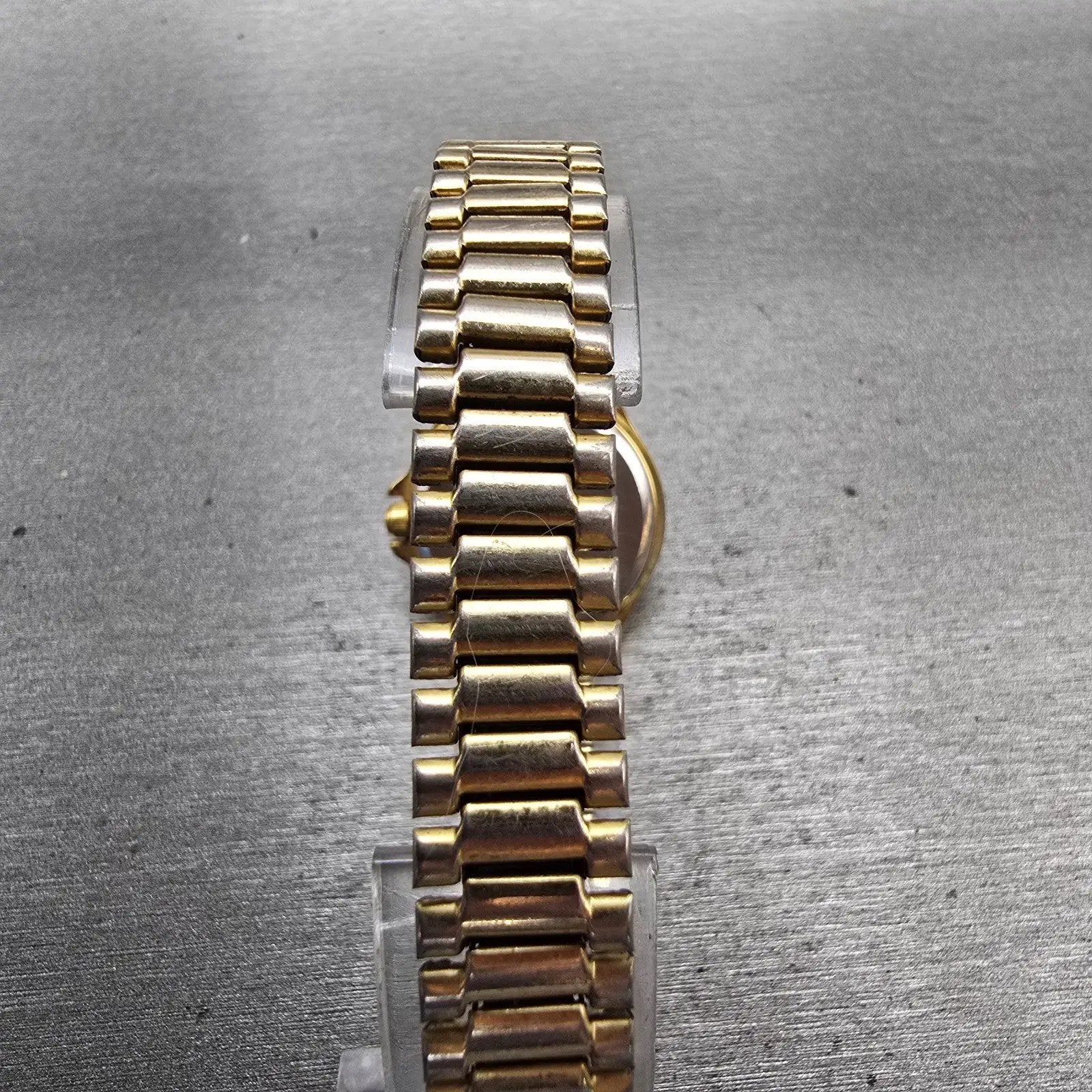 Citizen Watch Women 25mm Gold Dial Gold Tone Daydate Round 6000-S27182 New Batt7