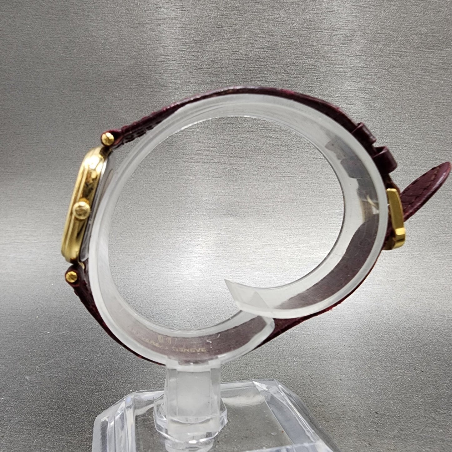 Universal Geneve Watch Women 20mm Gold Dial Gold Tone Oval 516.612 PARTS7