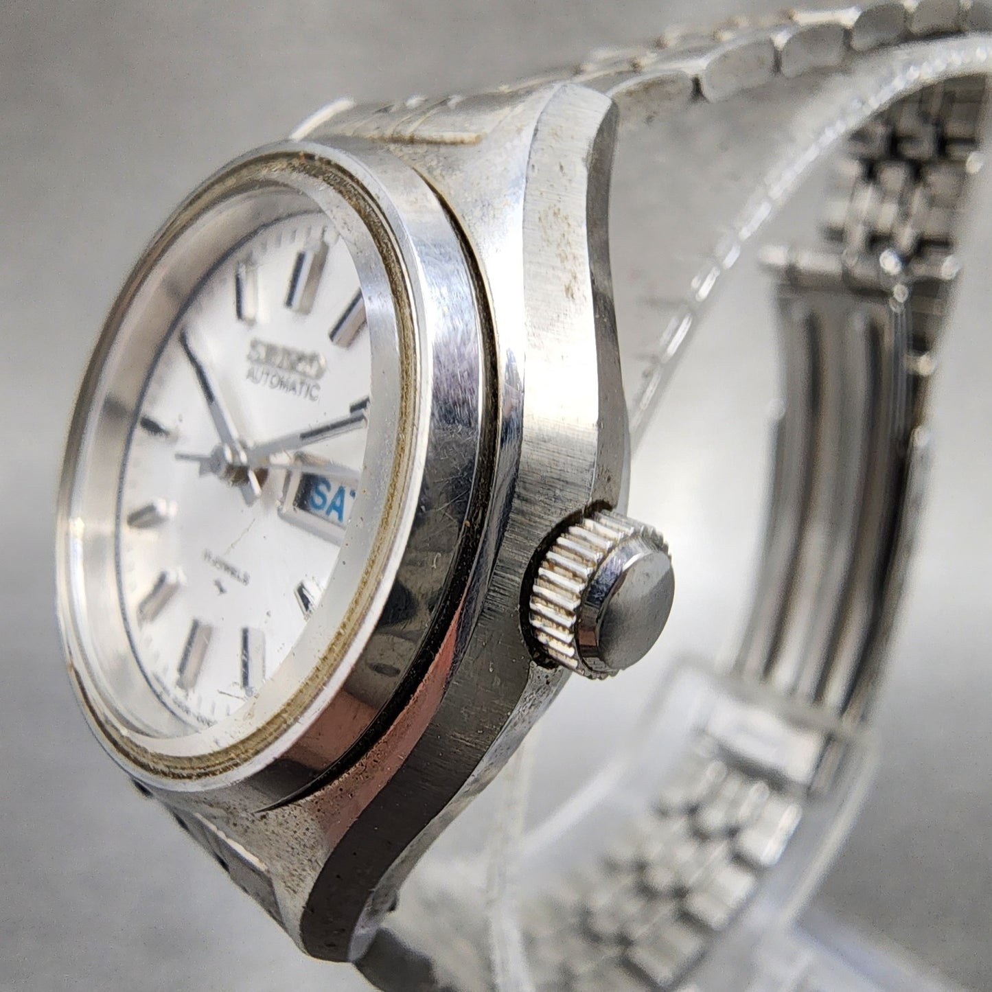 Seiko Automatic Watch Women 25mm White Dial Silver Tone Daydate 22060480 Runs2