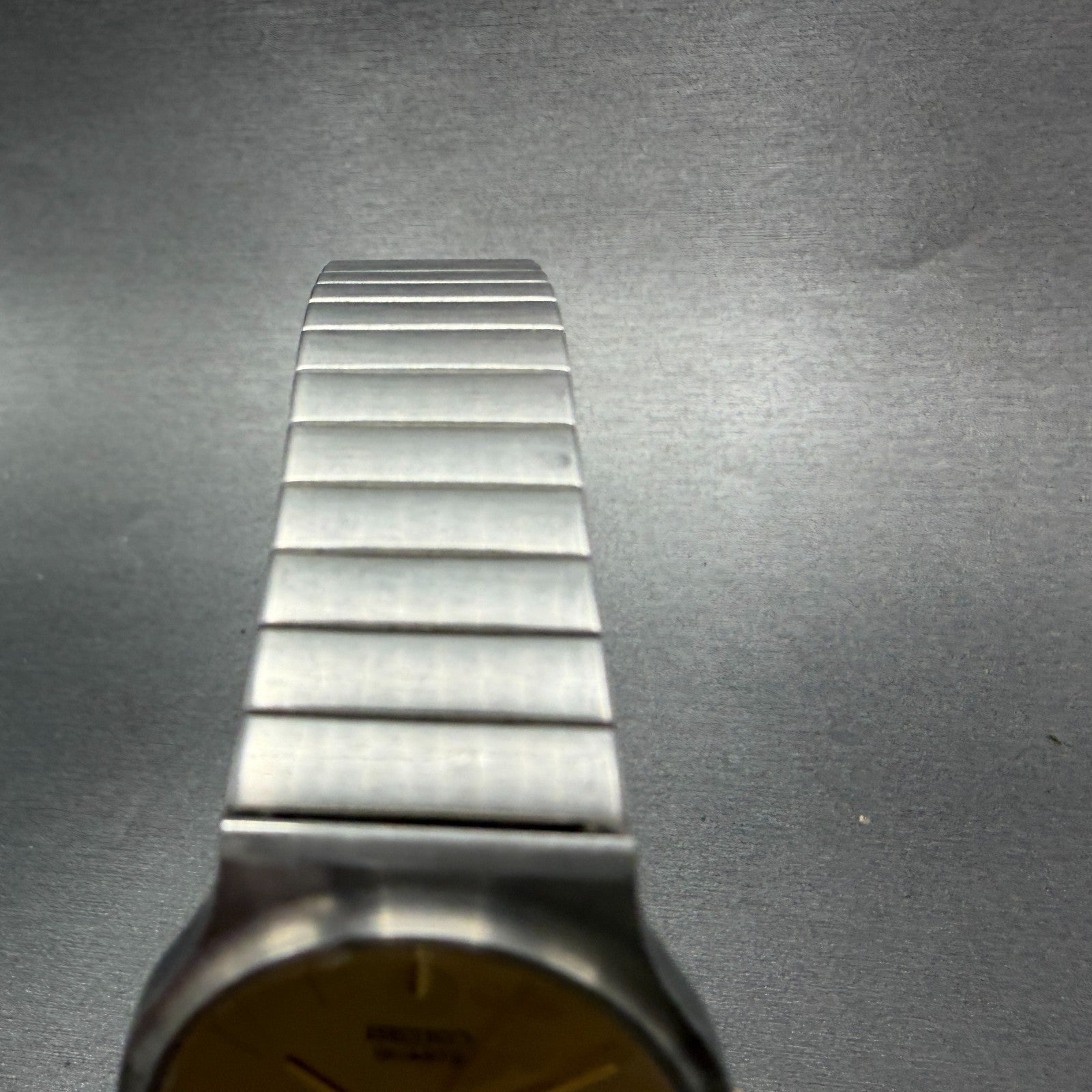 Seiko Watch Women 29mm Champagne Dial Silver Tone Round 7431-6090 New Battery4