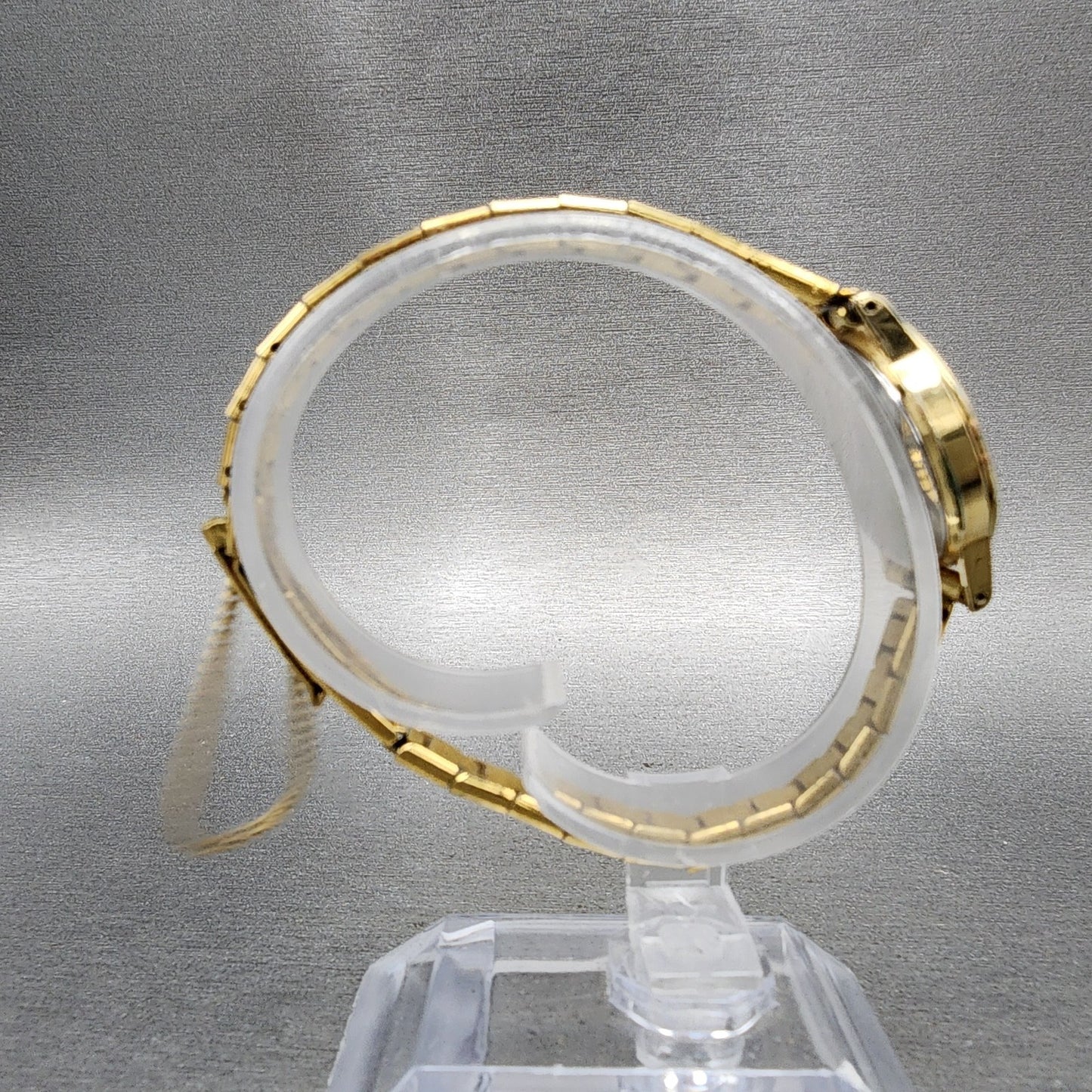 Seiko Watch Women 23mm Champagne Dial Gold Tone Octagon 26615009 New Battery8