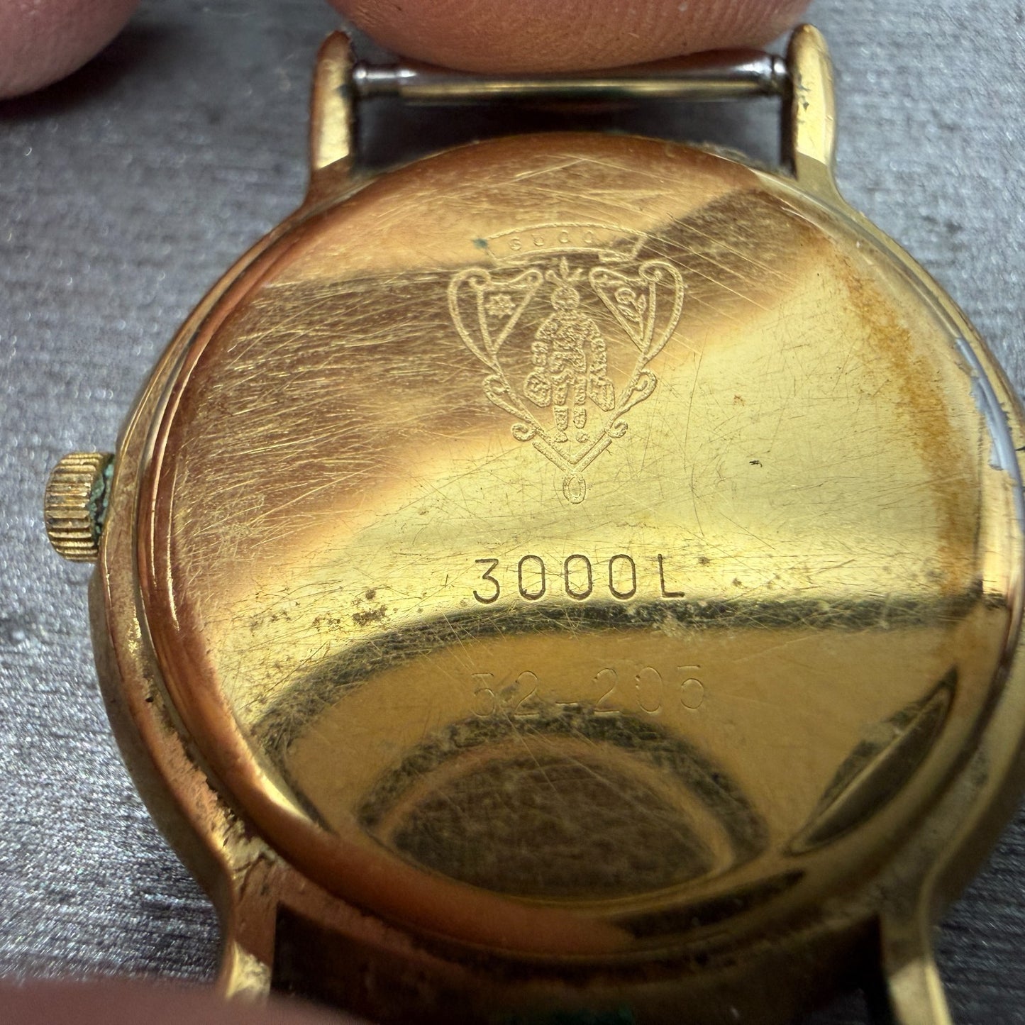 Gucci 3000L Watch Women 26mm Red Green Dial Gold Plated Round Leather New BattA58