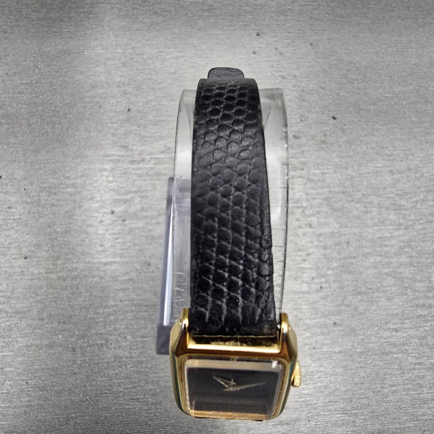 Seiko Watch Women 17mm Black Dial Gold Tone Rectangle 2B20-5009 New Battery VTG4