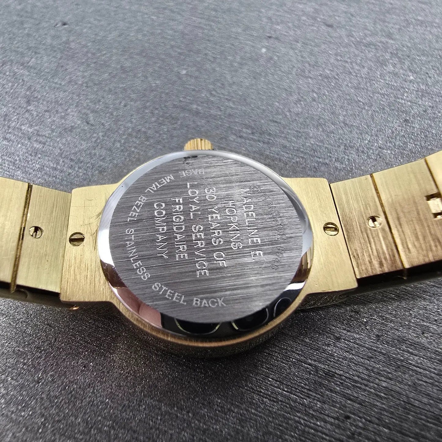 Hamilton Watch Women 19mm Champange Dial Gold Tone Oval New Battery Vintage 86469