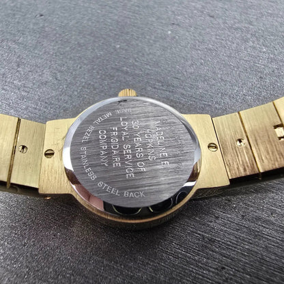 Hamilton Watch Women 19mm Champange Dial Gold Tone Oval New Battery Vintage 86469