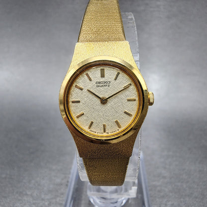 VTG Seiko Watch Women 17mm Champangne Dial Gold Tone Round 2Y000019 New Battery0