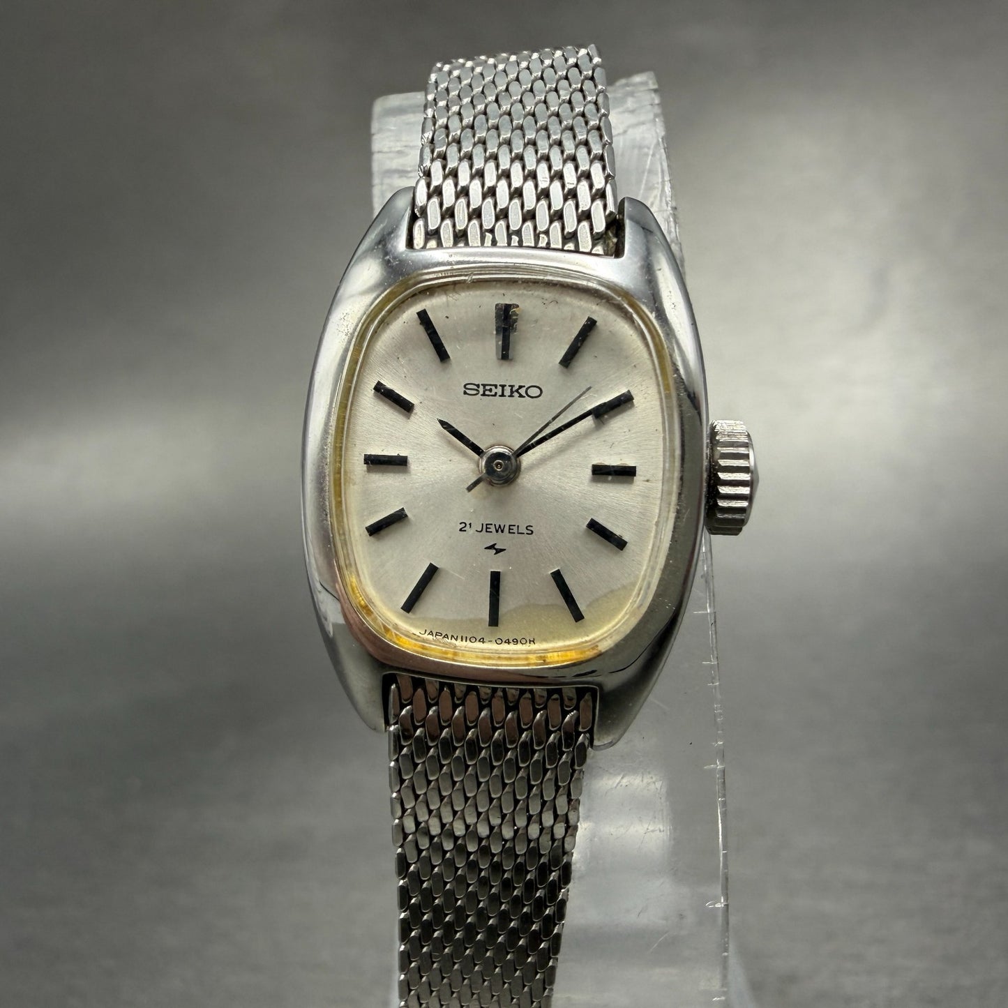 Seiko Tank Watch Women 17mm Silver Dial Silver Tone manual 1104-3210 Runs0