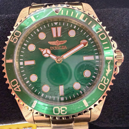 Invicta Pro Diver Watch Men 43mm Green Dial Gold Tone Bracelet Round 497021