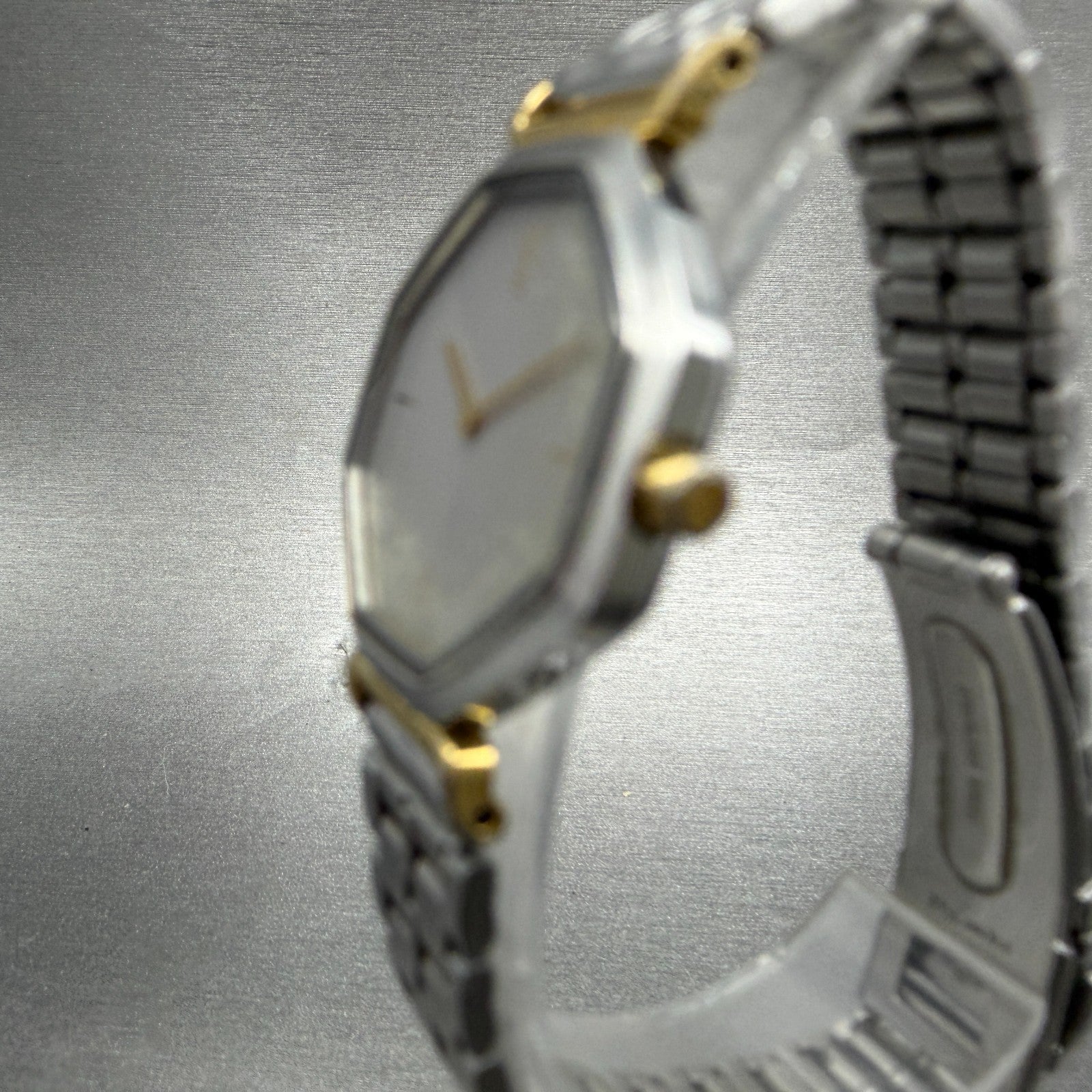 Yves Saint Laurent Watch Women 24mm Silver Dial Two Tone 2200-222377 New Battery2