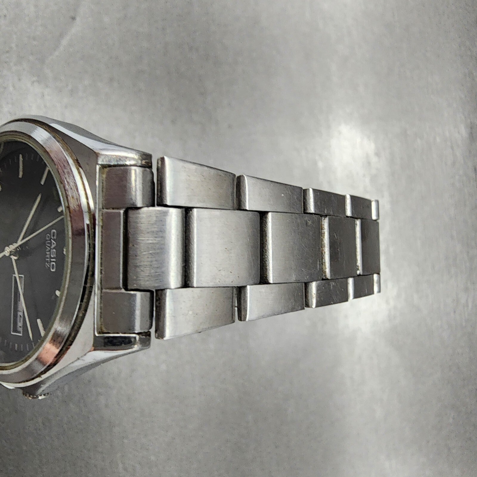 Casio MTP1240 Watch Men 36mm Black Dial Silver Tone Dadyate Round New Battery4